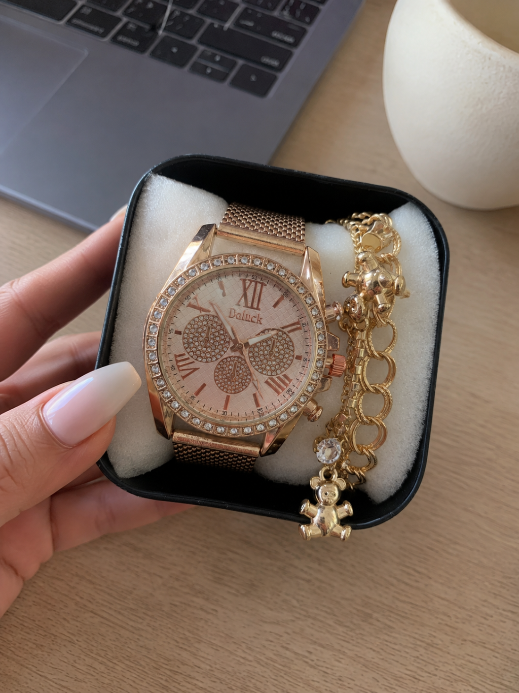 RELOGIO FEMININO C/ PULSEIRA E PRESILHA 