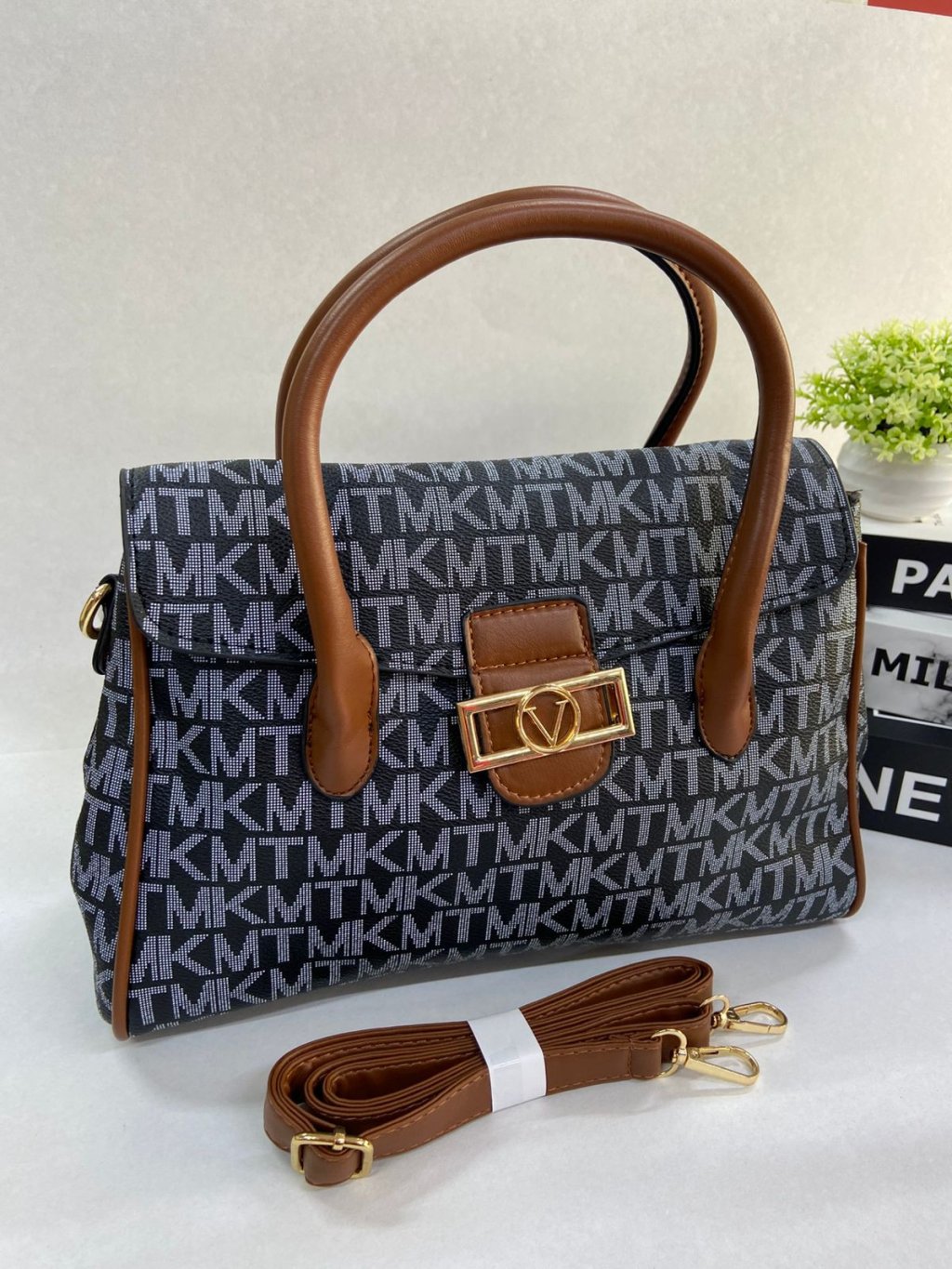 9388# BOLSA FEMININA