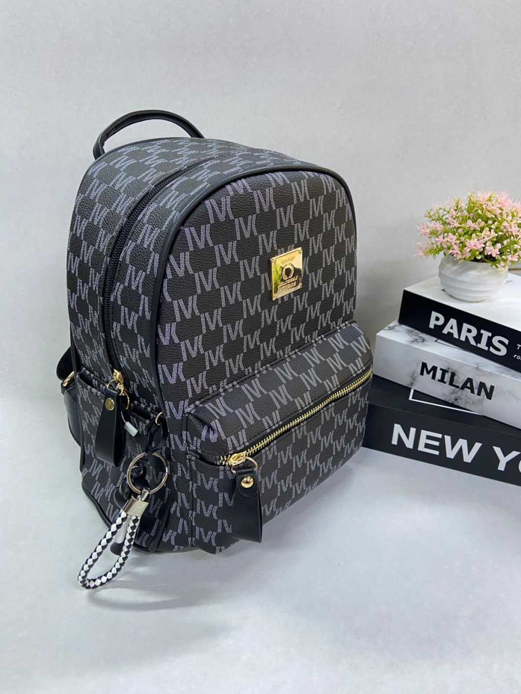 B101#  MOCHILA