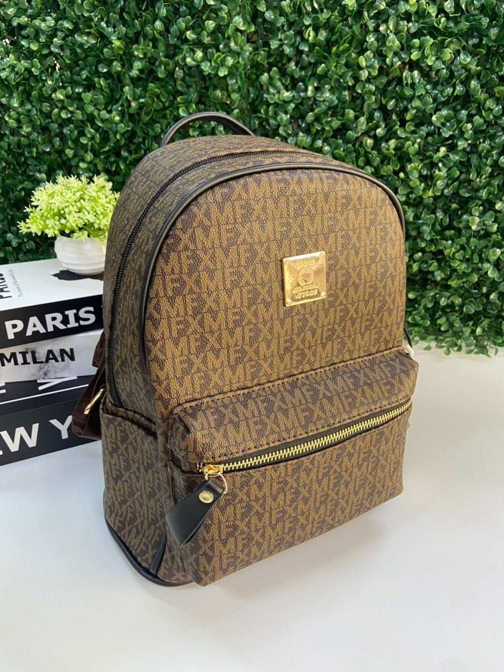B102 MOCHILA 