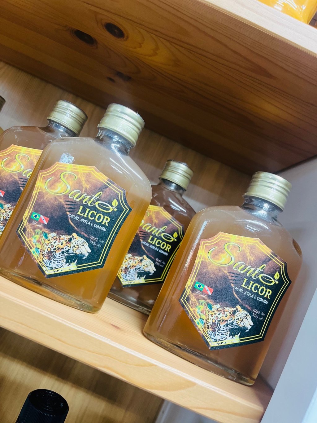 Santo Licor - cacau, avelã e cumaru 