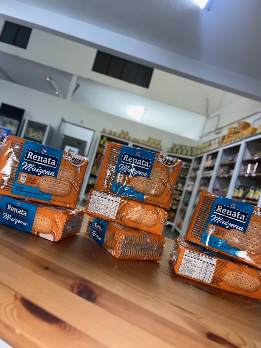 BISCOITO MAIZENA / Renata