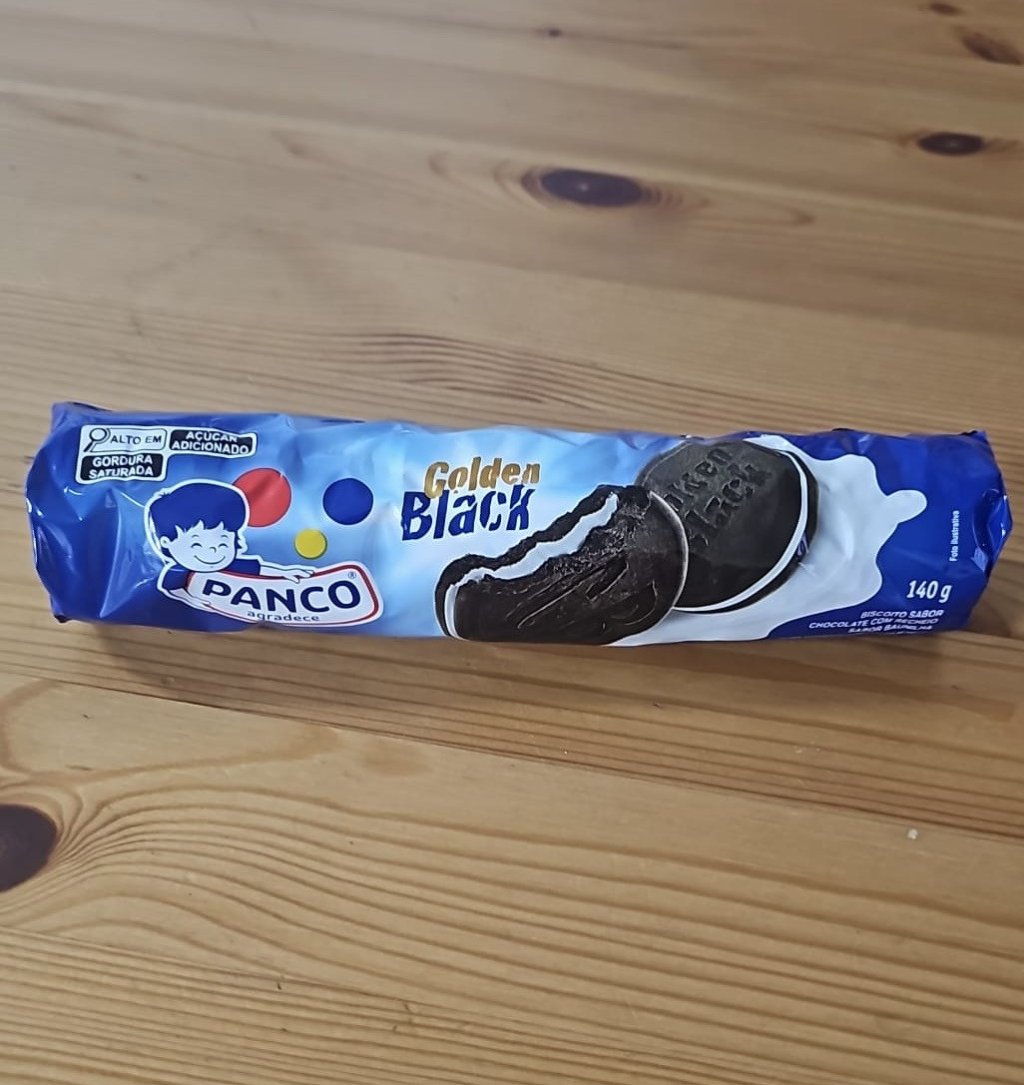Biscoito sabor chocolate GOLDEN BLACK- PANCO
