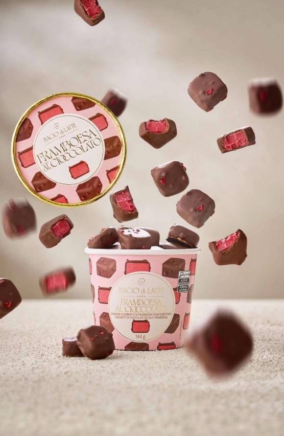Bombom De Sorvete Bacio Latte 144g Framboesa